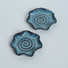 Load image into Gallery viewer, Saagar Star Plates - Set of 2