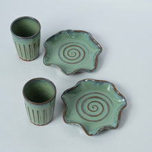 Load image into Gallery viewer, Saagar Star Plates - Set of 2