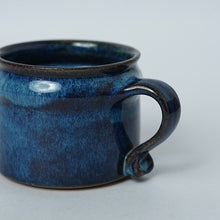 Load image into Gallery viewer, Saagar Ridged Mug