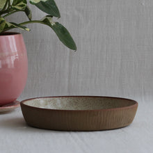 Load image into Gallery viewer, Prthvi Dessert Plate Speckled Creame